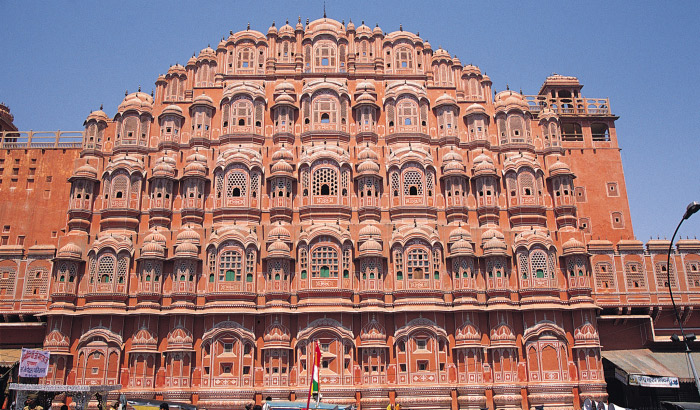 Do you know Jaipur’s Hawa Mahal built to look like lord Krishna’s crown