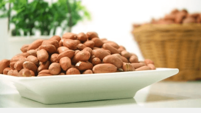 मूंगफली खाने के फायदे और नुकसान  Mungfali Khane Ke Fayde or Nuksan in Hindi