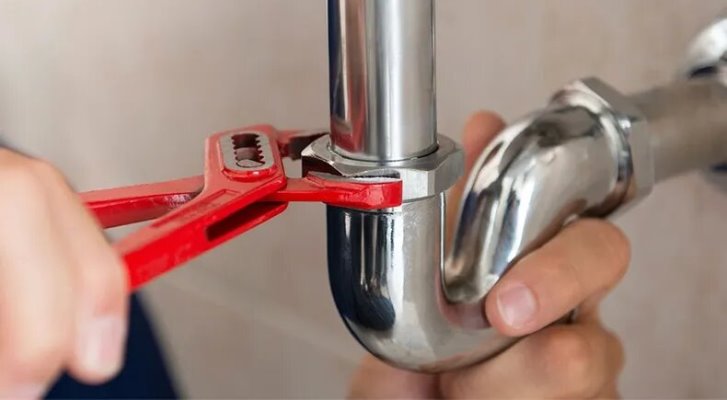 What are the Ultimate Benefits of Choosing Professional Plumbers